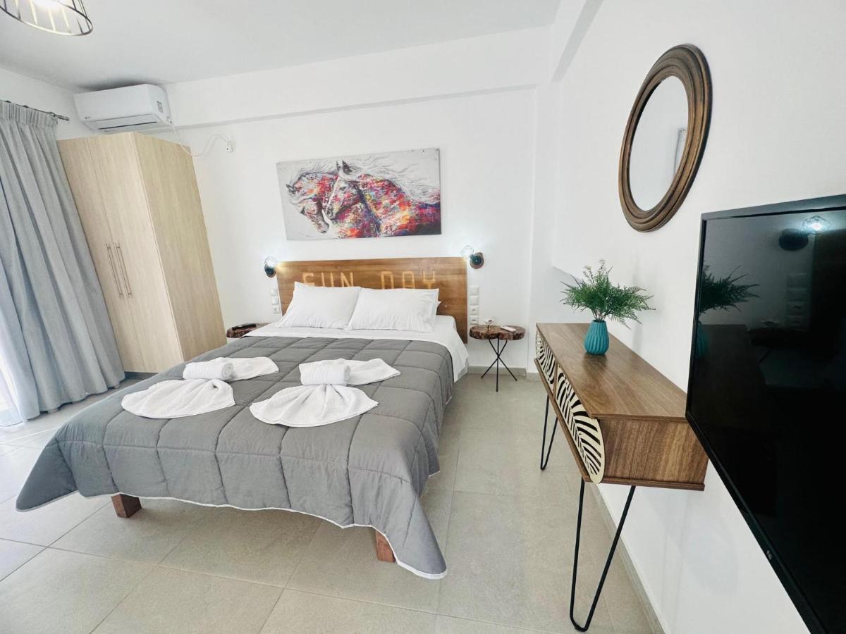 Sun Day Apartments Free Airport Shuttle อาร์เตมีดา ภายนอก รูปภาพ