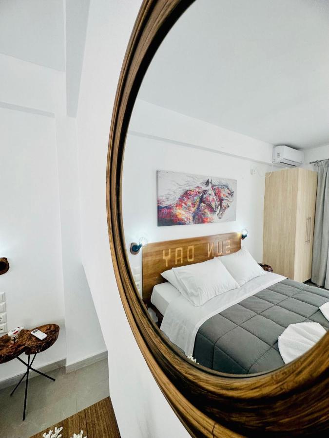 Sun Day Apartments Free Airport Shuttle อาร์เตมีดา ภายนอก รูปภาพ