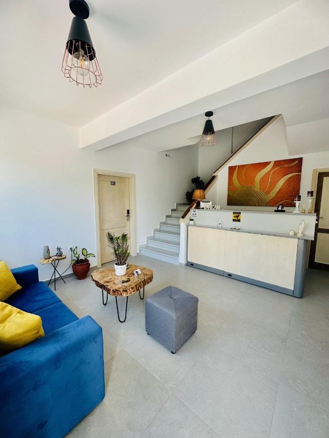 Sun Day Apartments Free Airport Shuttle อาร์เตมีดา ภายนอก รูปภาพ