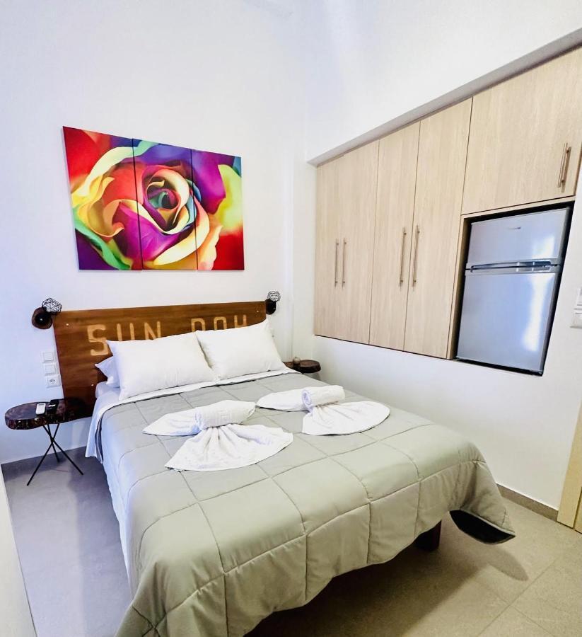 Sun Day Apartments Free Airport Shuttle อาร์เตมีดา ภายนอก รูปภาพ