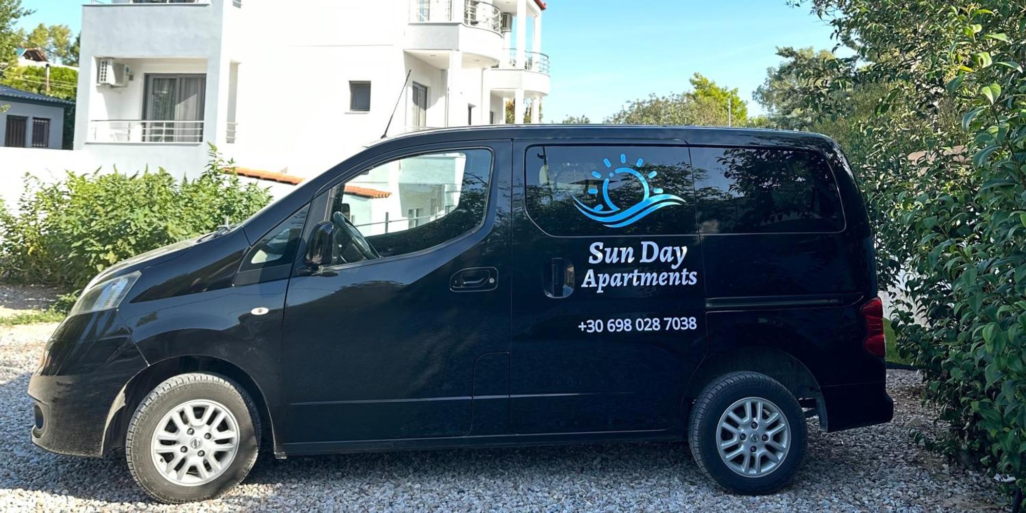 Sun Day Apartments Free Airport Shuttle อาร์เตมีดา ภายนอก รูปภาพ