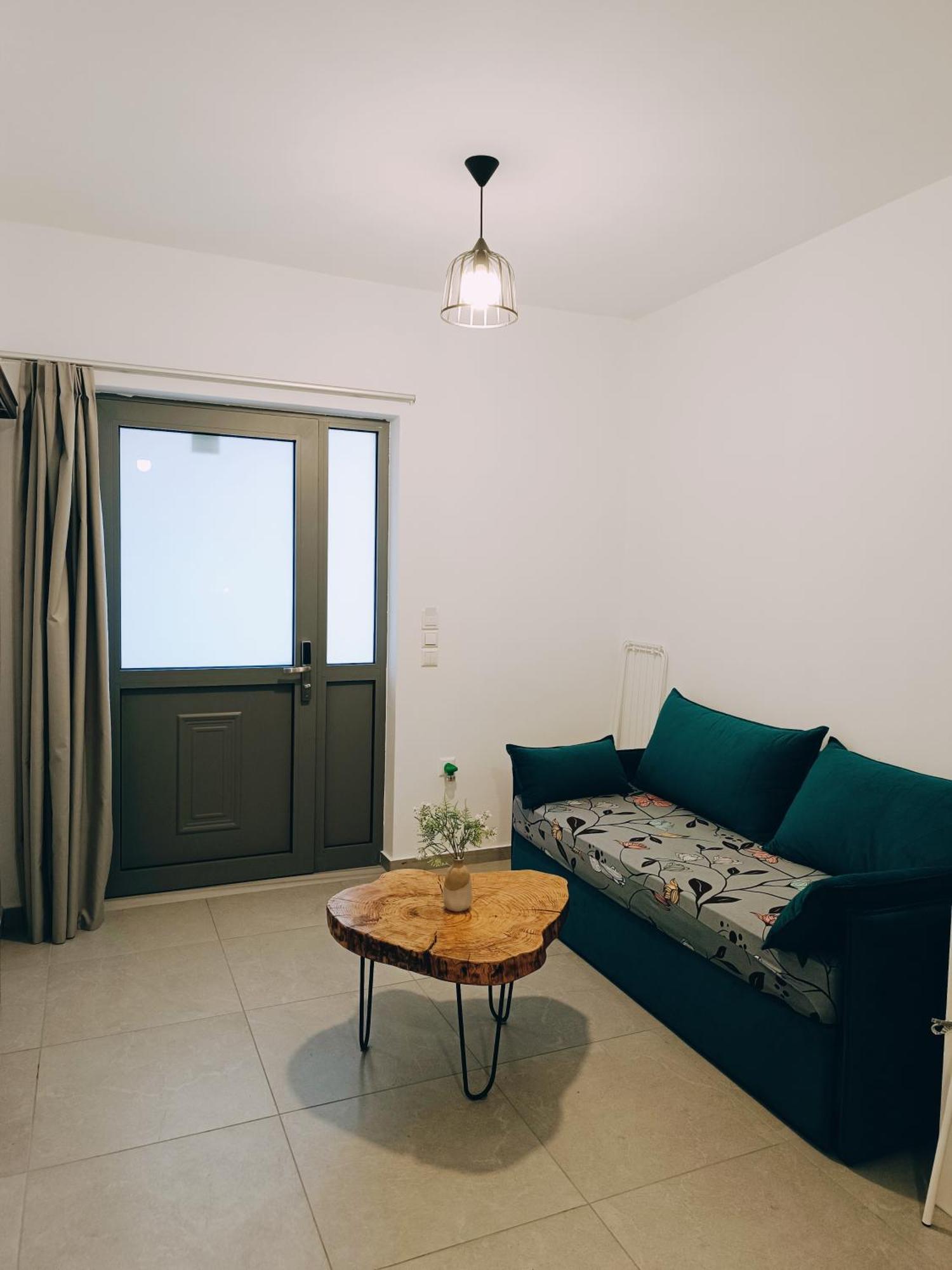 Sun Day Apartments Free Airport Shuttle อาร์เตมีดา ภายนอก รูปภาพ